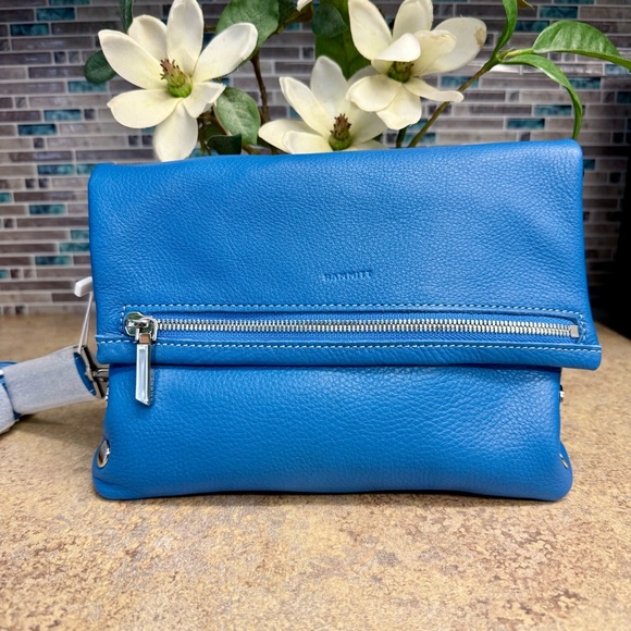 NWT Hammitt Hydrangea Blue VIP Medium purse - Picture 2 of 5